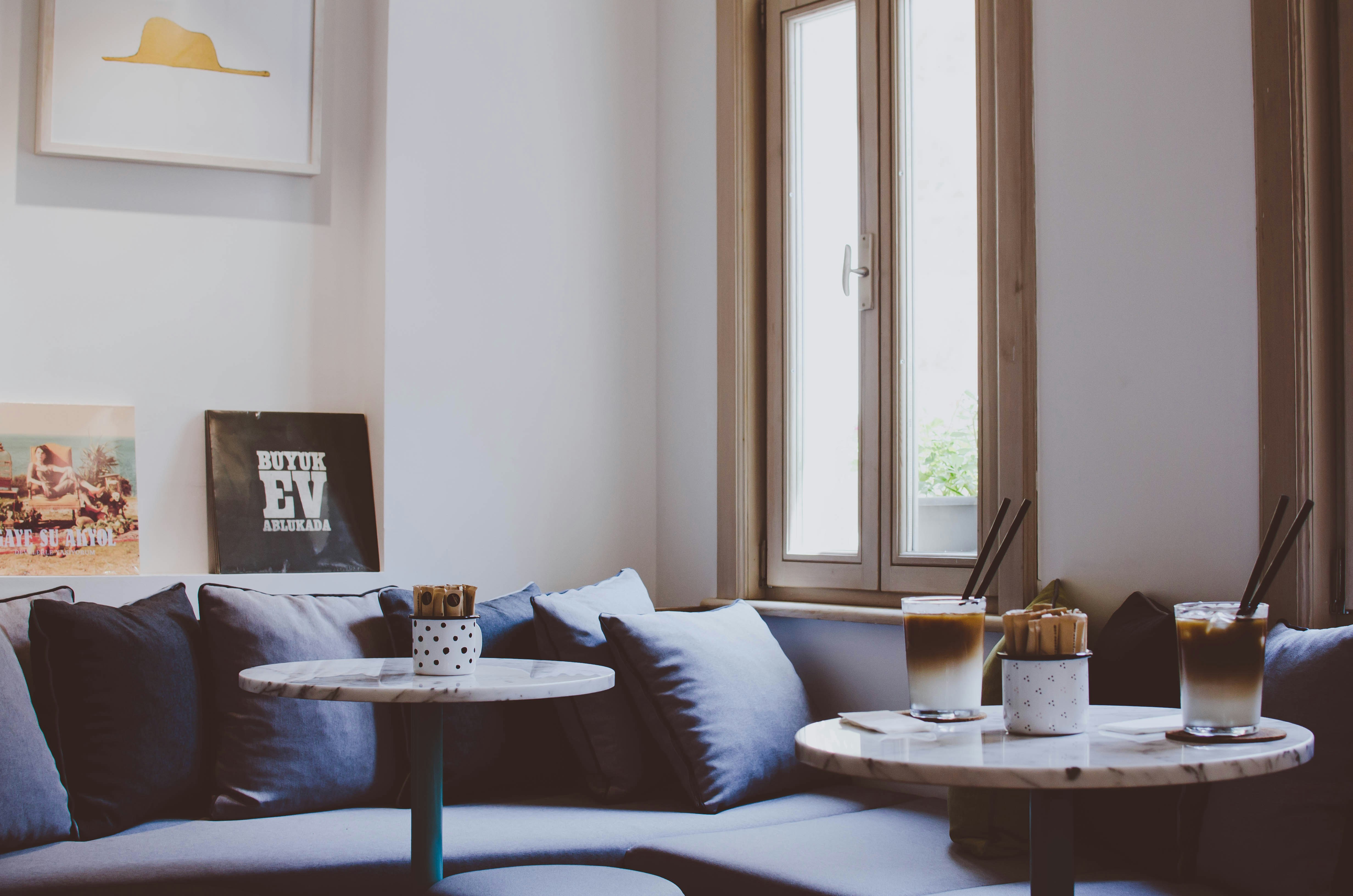 Rooms That Listen: Design Your Home for Easier Conversation and Calmer Ears