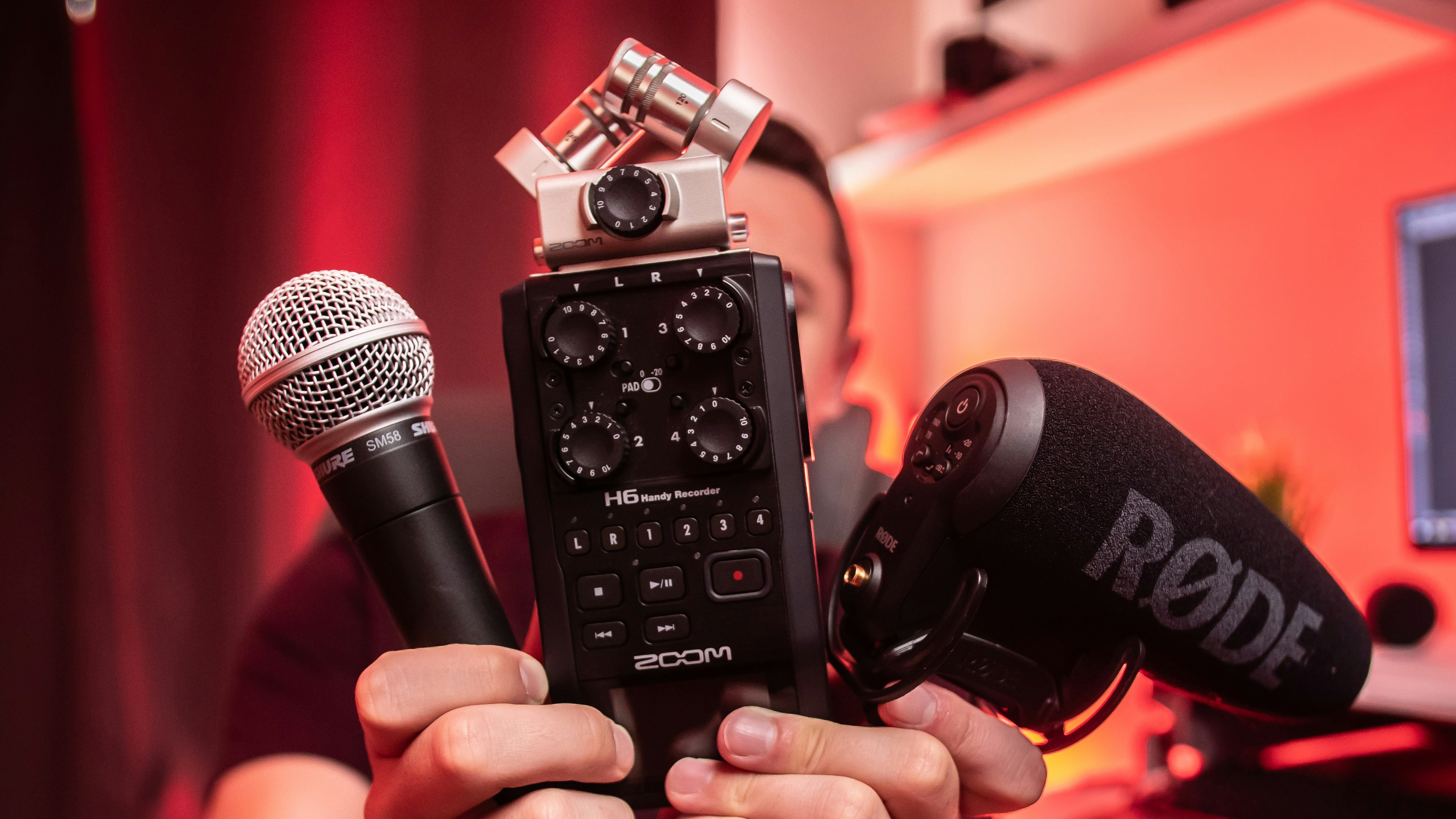 Pass the Mic: Remote Microphones That Make Restaurants Human Again