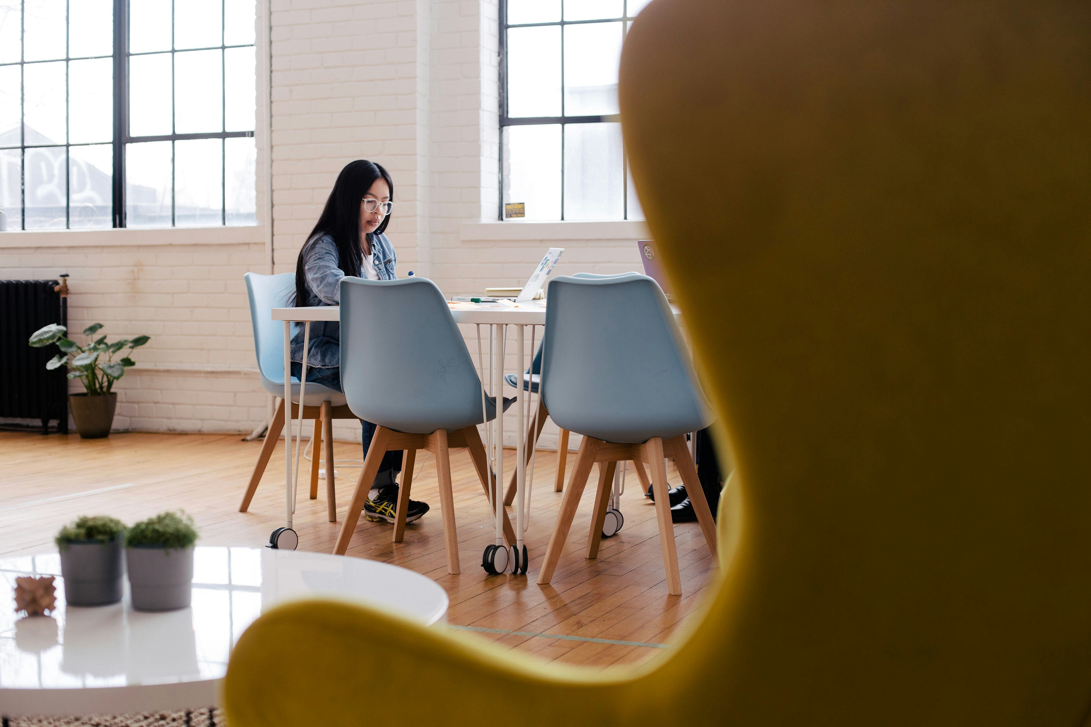 Hearing at Work: Accommodations, Tech, and Tactics That Make Your Job Easier